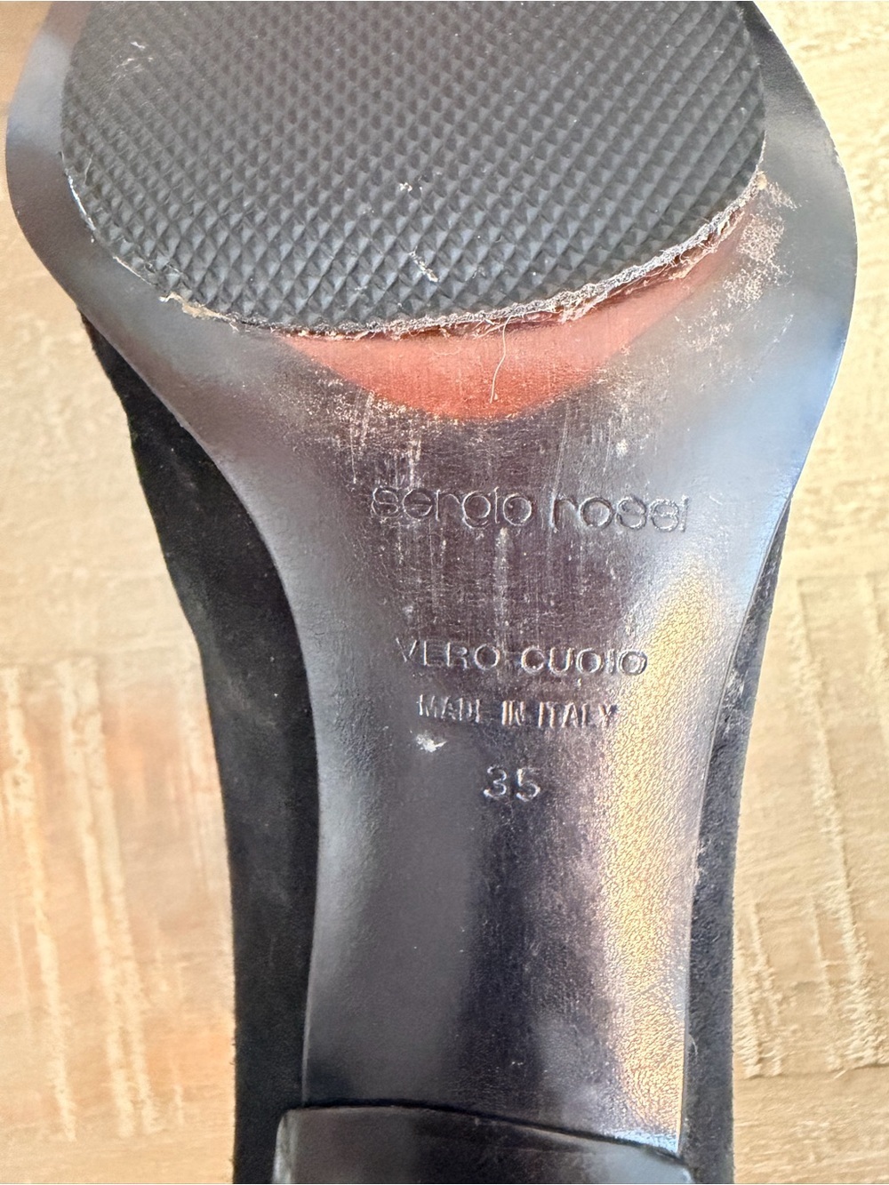 Sergio Rossi Women’s Vintage Black Pointy Toe High Heel Pumps, Size 35 (5 US) - Picture 8 of 8